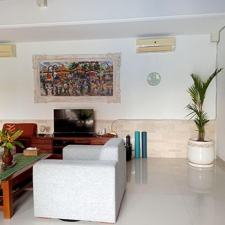 Pondok Indah Villa Ujung 外观 照片